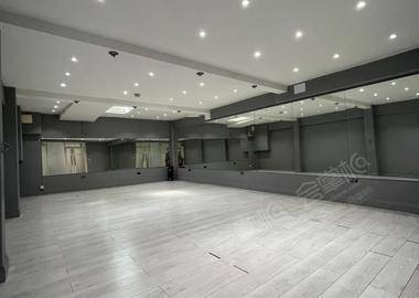 Spacious and Versatile Studio to Hire - Great for Fitness Events!